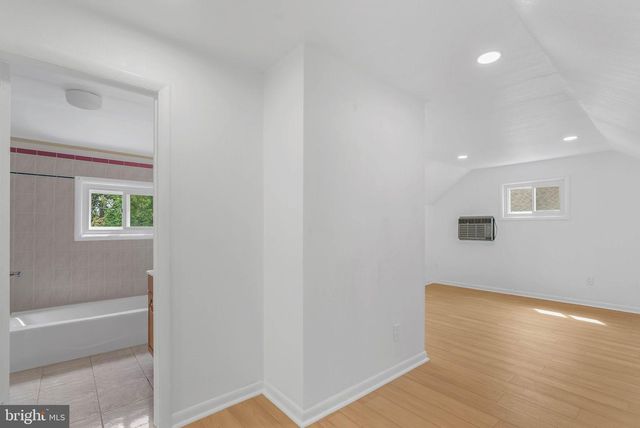 129 WHITEMARSH RD, Ardmore, PA 19003