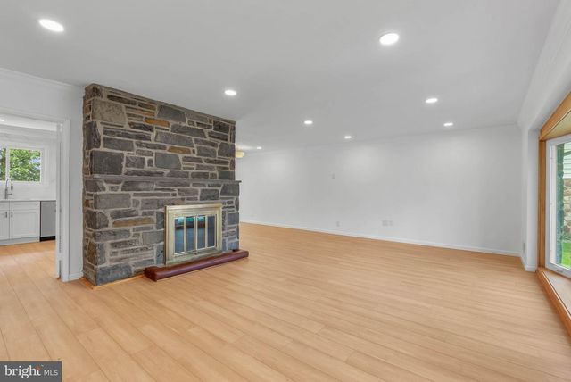 129 WHITEMARSH RD, Ardmore, PA 19003