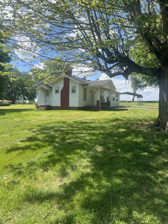 1107 W Church St, Orlinda, TN 37141