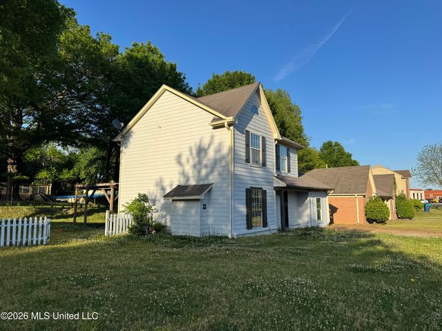 9284 Brooks Drive, Olive Branch, MS 38654