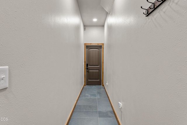 205 Witness Way, Rogue River, OR 97537