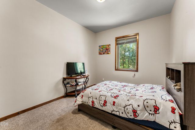 205 Witness Way, Rogue River, OR 97537