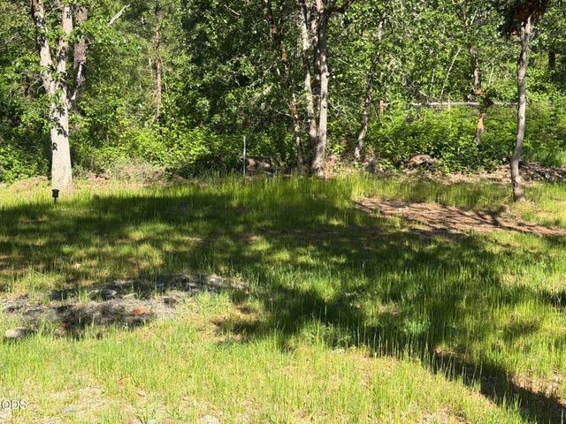 205 Witness Way, Rogue River, OR 97537