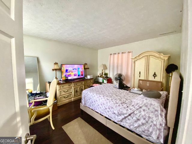 2534 Meadow Brooke Court, Lithonia, GA 30058