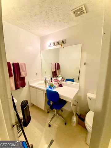 2534 Meadow Brooke Court, Lithonia, GA 30058