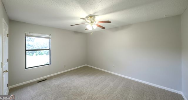 7012 S Pinewood Court, Villa Rica, GA 30180