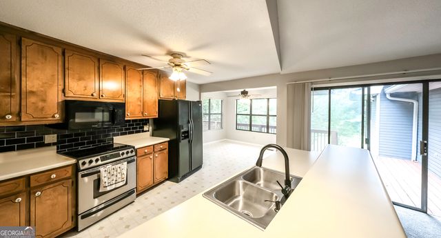 7012 S Pinewood Court, Villa Rica, GA 30180