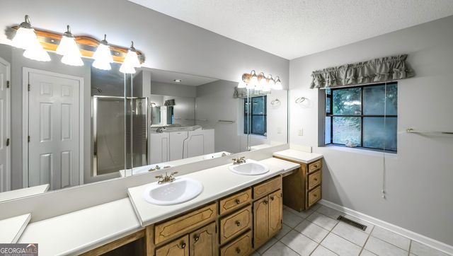 7012 S Pinewood Court, Villa Rica, GA 30180