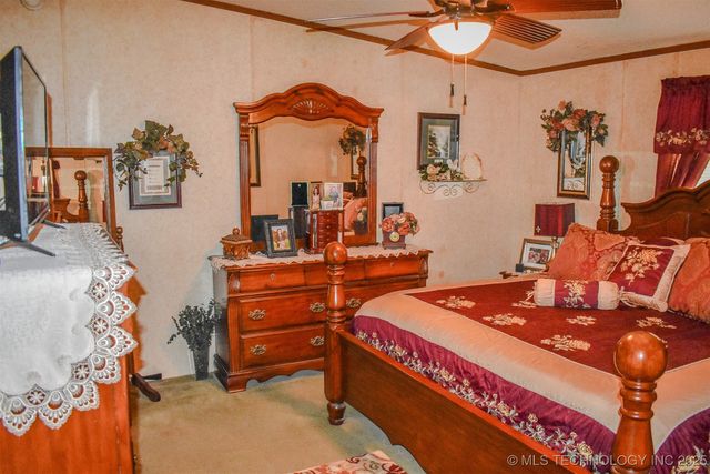 2418 E 2090 Road, Hugo, OK 74743