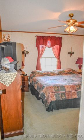 2418 E 2090 Road, Hugo, OK 74743