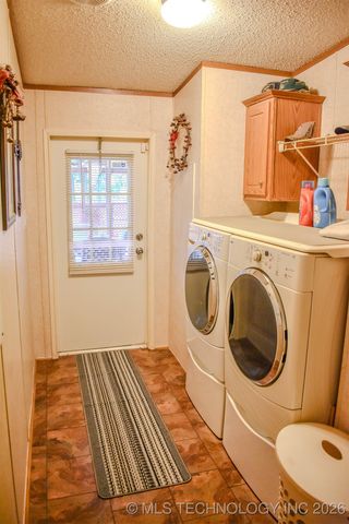 2418 E 2090 Road, Hugo, OK 74743