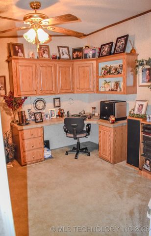 2418 E 2090 Road, Hugo, OK 74743