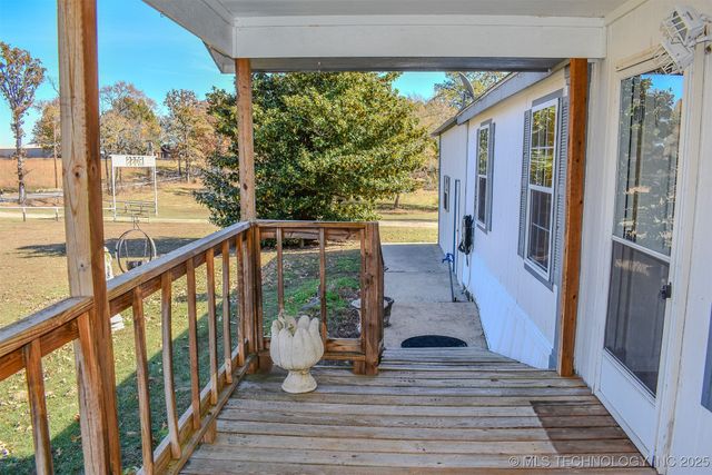 2418 E 2090 Road, Hugo, OK 74743