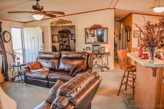 2418 E 2090 Road, Hugo, OK 74743