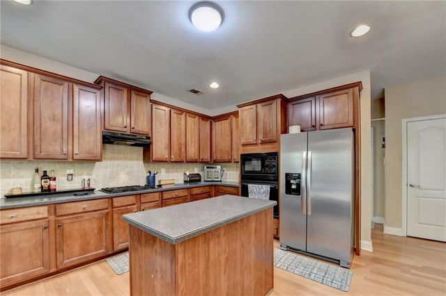 1130 Rose Lily Place, Dacula, GA 30019