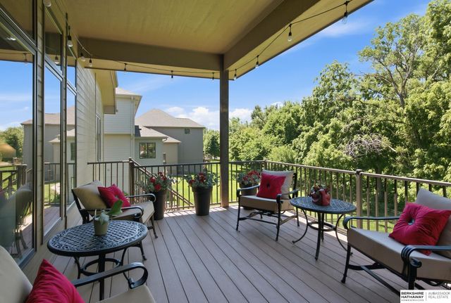 3110 N 194 Street, Elkhorn, NE 68022
