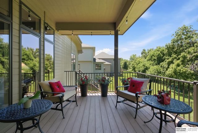 3110 N 194 Street, Elkhorn, NE 68022