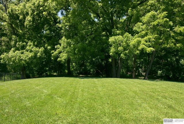 3110 N 194 Street, Elkhorn, NE 68022