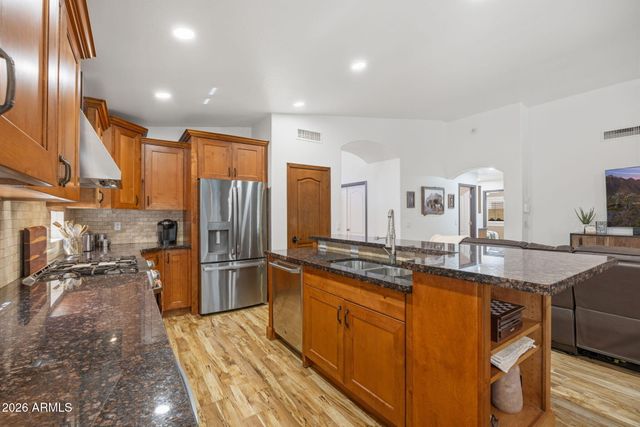 3618 E RENEE Drive, Phoenix, AZ 85050