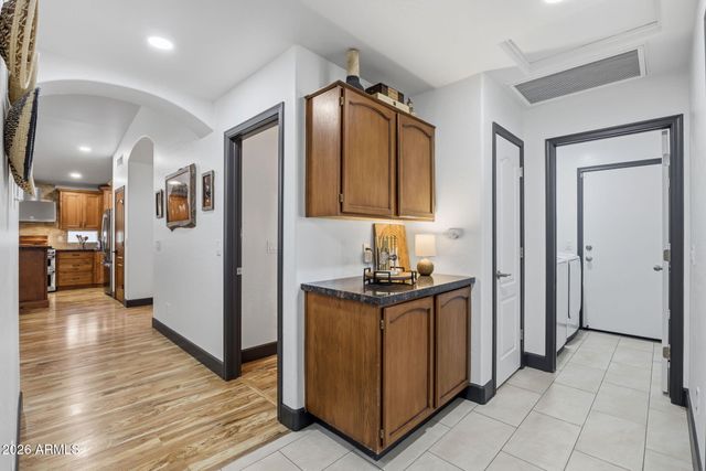 3618 E RENEE Drive, Phoenix, AZ 85050