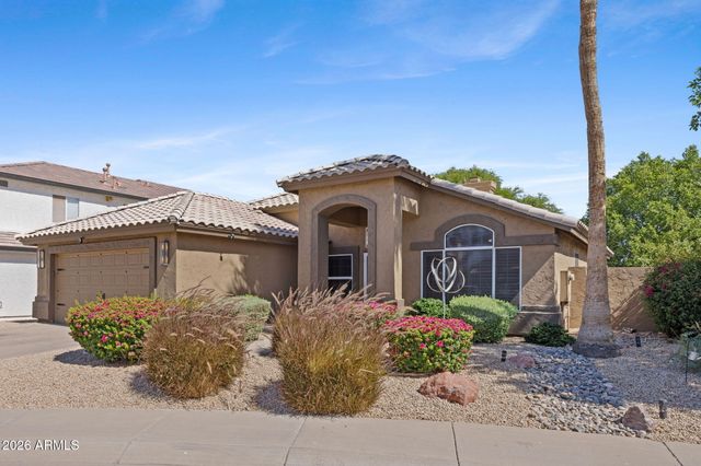 3618 E RENEE Drive, Phoenix, AZ 85050