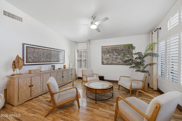 3618 E RENEE Drive, Phoenix, AZ 85050