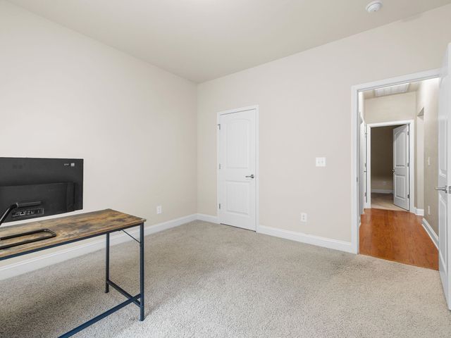 612 Hedgeapple Lane, Lyman, SC 29365