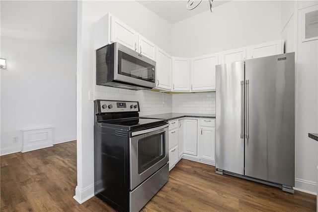 5507 W 78 Terrace, Prairie Village, KS 66208