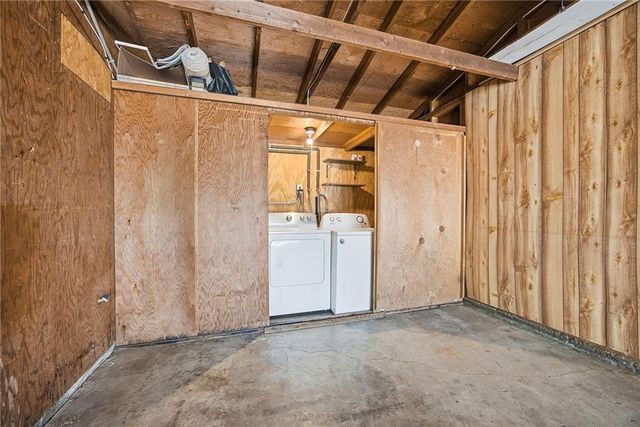 5507 W 78 Terrace, Prairie Village, KS 66208