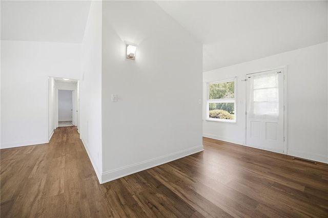 5507 W 78 Terrace, Prairie Village, KS 66208