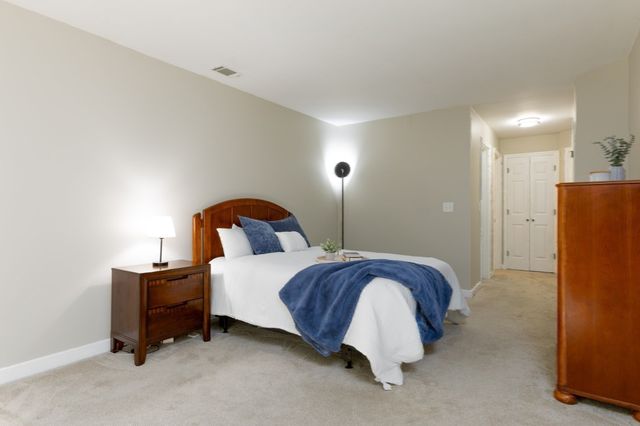 770 Salisbury Street 319, Worcester, MA 01609