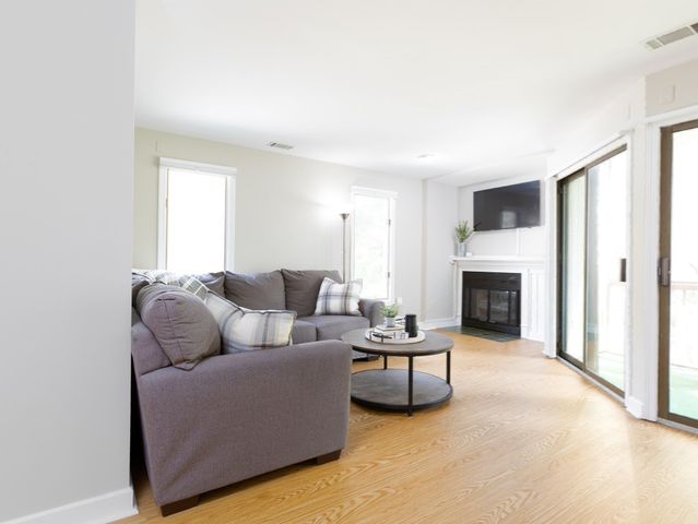 770 Salisbury Street 319, Worcester, MA 01609