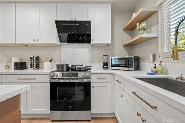 24851 Stem, Lake Forest, CA 92630