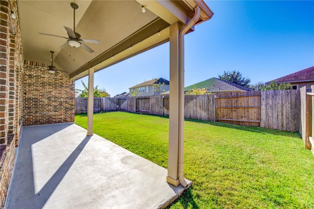 19019 Thatcher Hills Court, Cypress, TX 77429