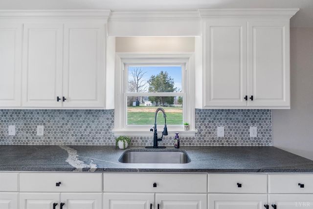 111 Saturn St., Lynchburg, VA 24502