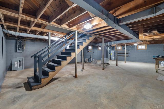 111 Saturn St., Lynchburg, VA 24502