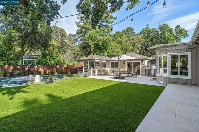 786 Los Palos Mnr, Lafayette, CA 94549