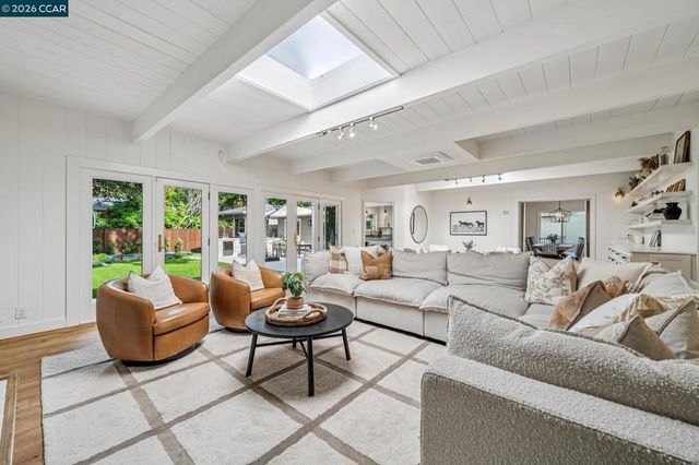 786 Los Palos Mnr, Lafayette, CA 94549