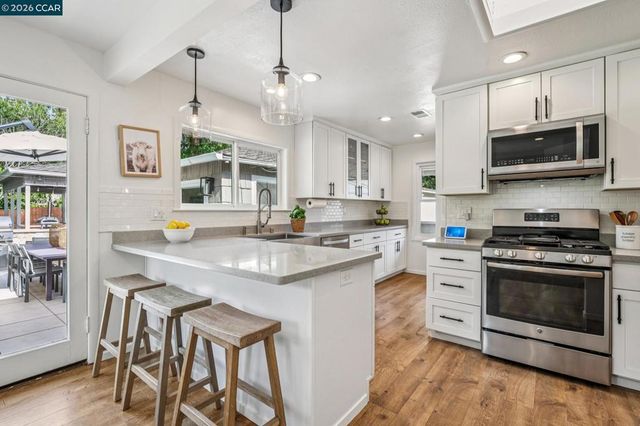 786 Los Palos Mnr, Lafayette, CA 94549