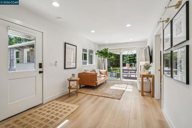 786 Los Palos Mnr, Lafayette, CA 94549