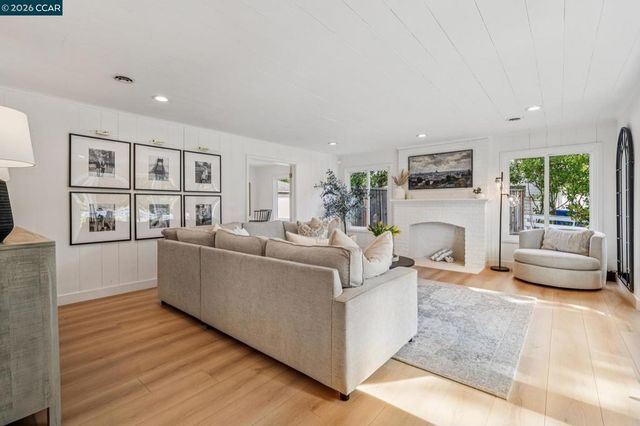 786 Los Palos Mnr, Lafayette, CA 94549