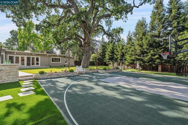 786 Los Palos Mnr, Lafayette, CA 94549