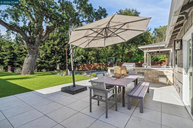 786 Los Palos Mnr, Lafayette, CA 94549