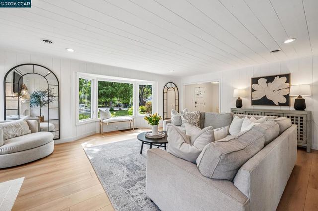 786 Los Palos Mnr, Lafayette, CA 94549
