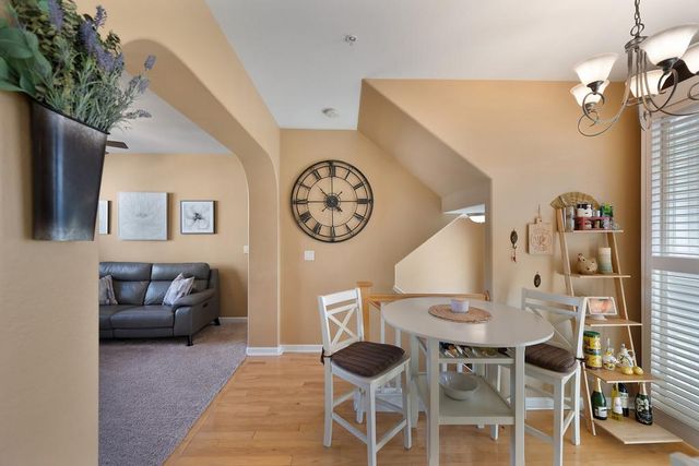 6550 Hearthstone Cir, Rocklin, CA 95677