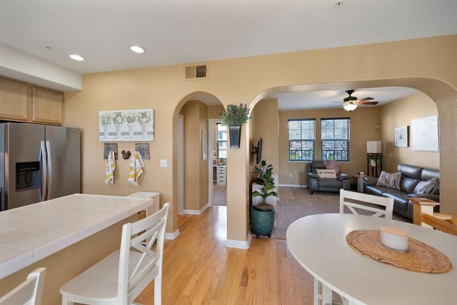 6550 Hearthstone Cir, Rocklin, CA 95677