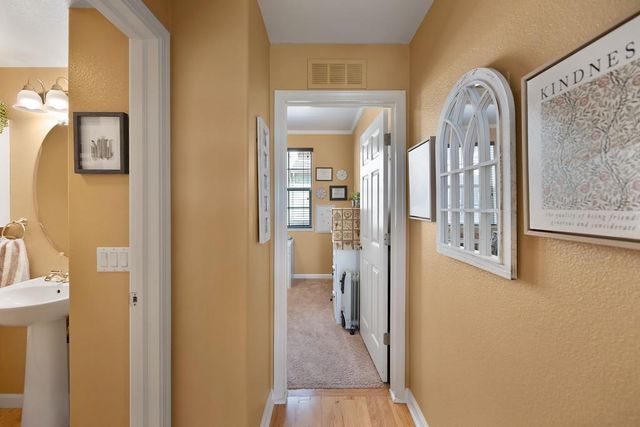 6550 Hearthstone Cir, Rocklin, CA 95677