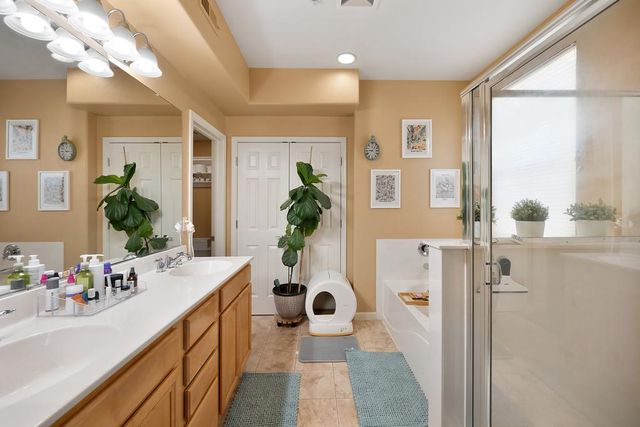 6550 Hearthstone Cir, Rocklin, CA 95677