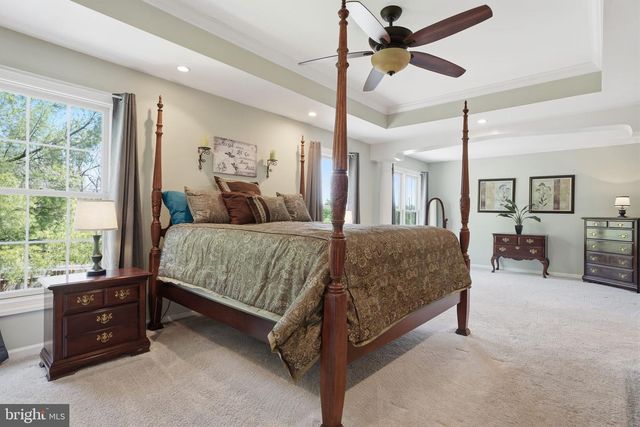 503 HEATONS MILL DR, Langhorne, PA 19047