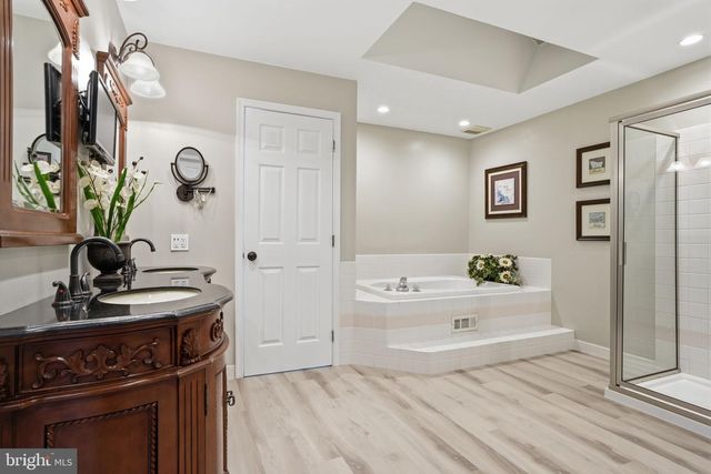 503 HEATONS MILL DR, Langhorne, PA 19047